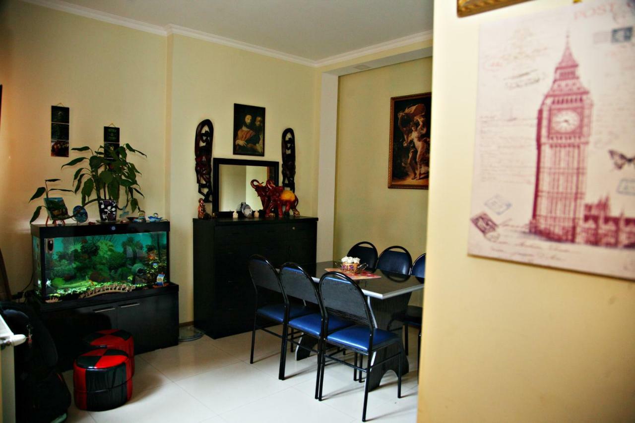 Guesthouse Different Tbilissi Extérieur photo